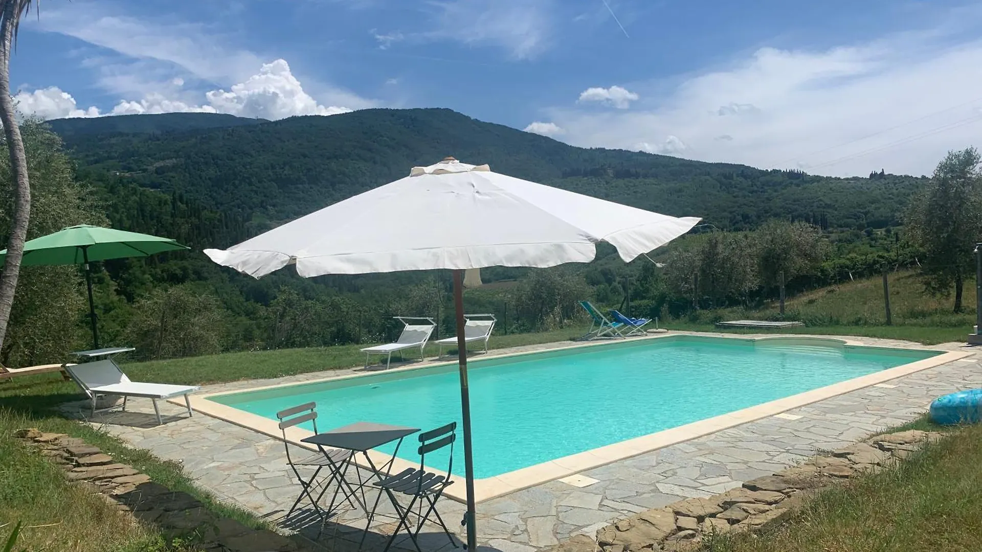 Le Balze Di Fontisterni Agriturismo Donnini 0*,  Italy